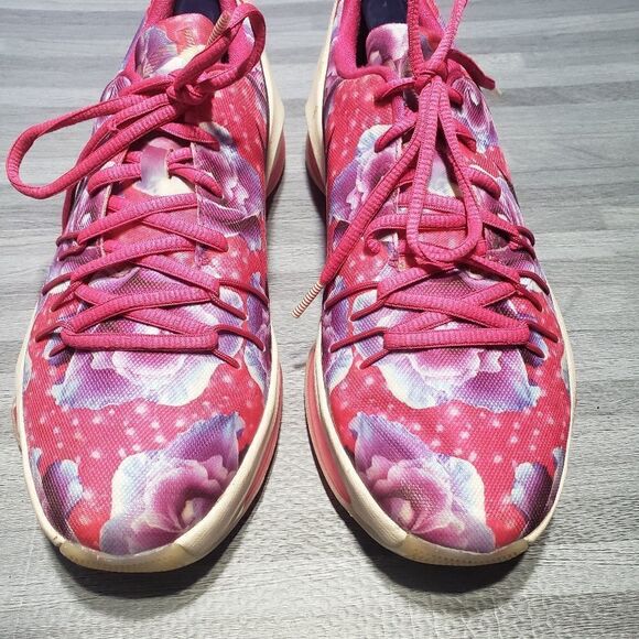 Nike Kevin Durant 8 Premium Athletic Sneakers - Picture 2 of 7